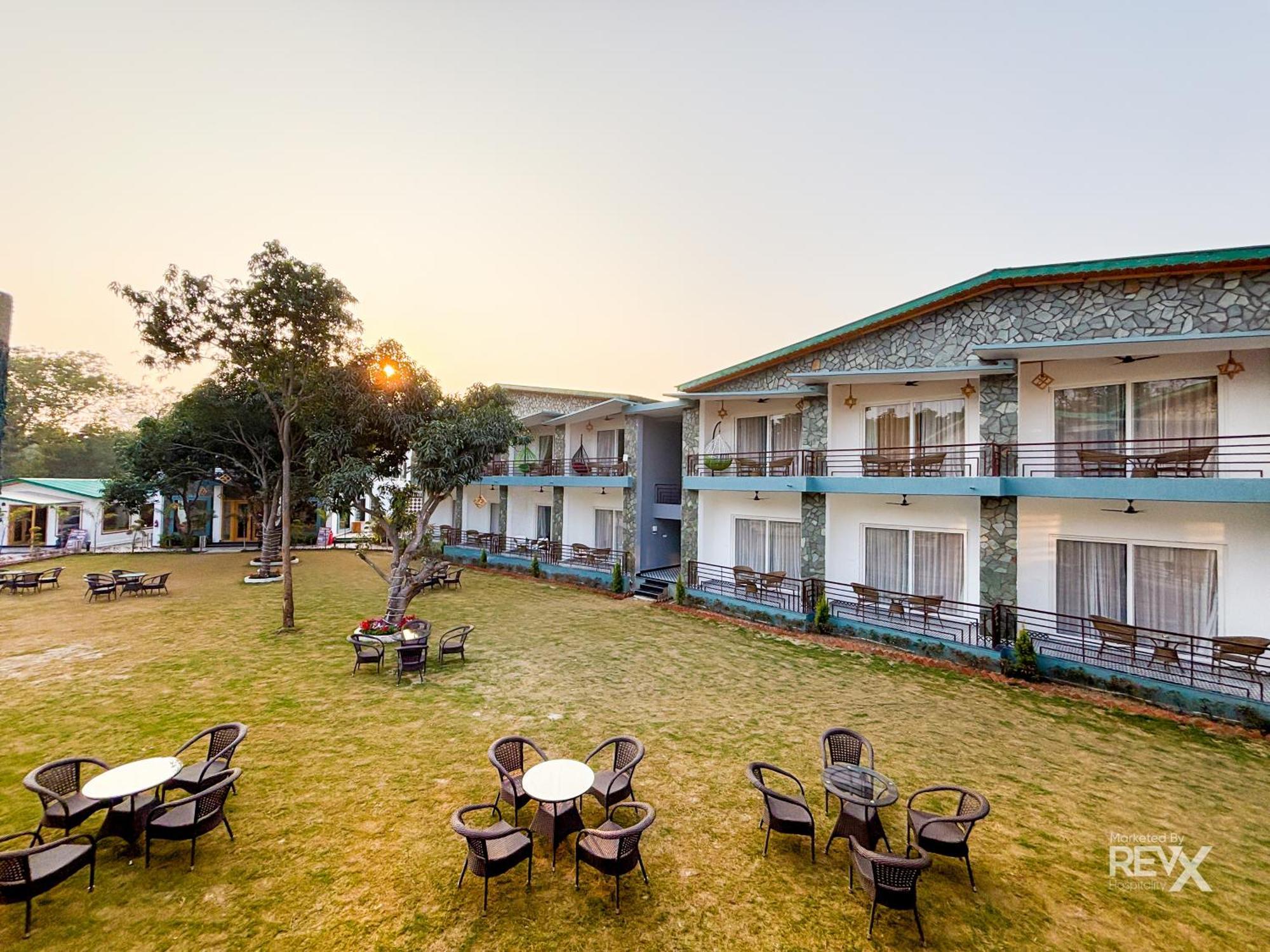 Wonderwood Corbett Resort -1Min Walk To River With Deep Jungle Trail Ramnagar  Exteriér fotografie