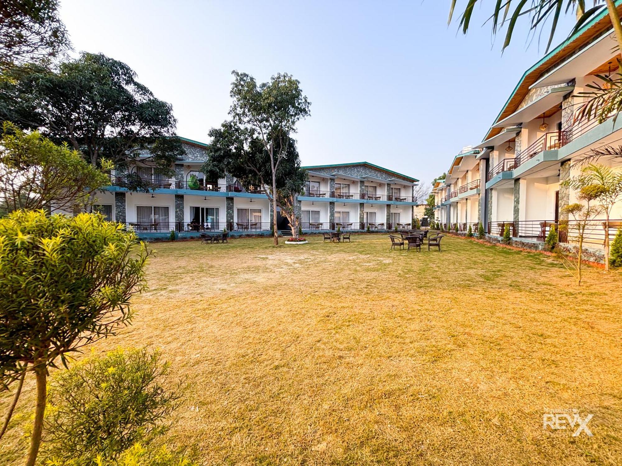 Wonderwood Corbett Resort -1Min Walk To River With Deep Jungle Trail Ramnagar  Exteriér fotografie
