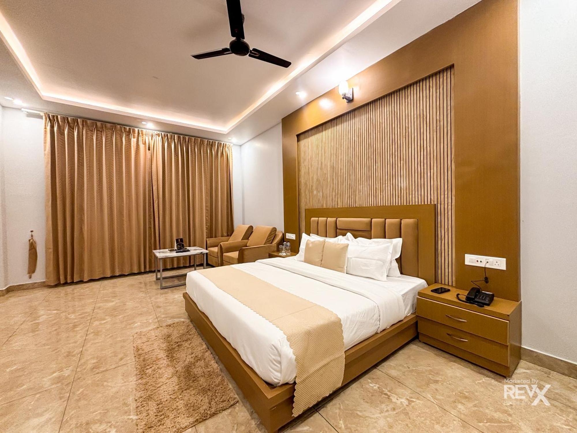 Wonderwood Corbett Resort -1Min Walk To River With Deep Jungle Trail Ramnagar  Exteriér fotografie