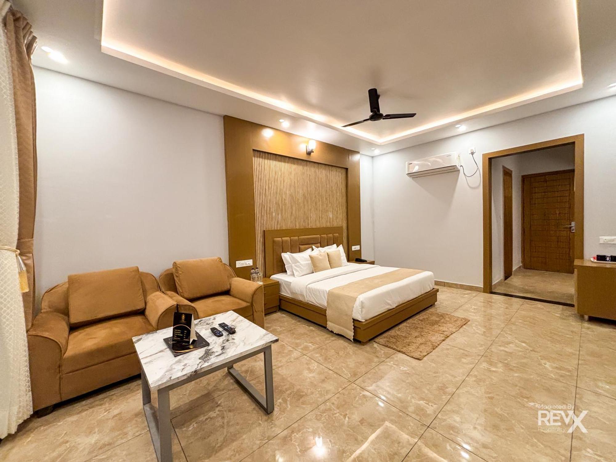 Wonderwood Corbett Resort -1Min Walk To River With Deep Jungle Trail Ramnagar  Exteriér fotografie